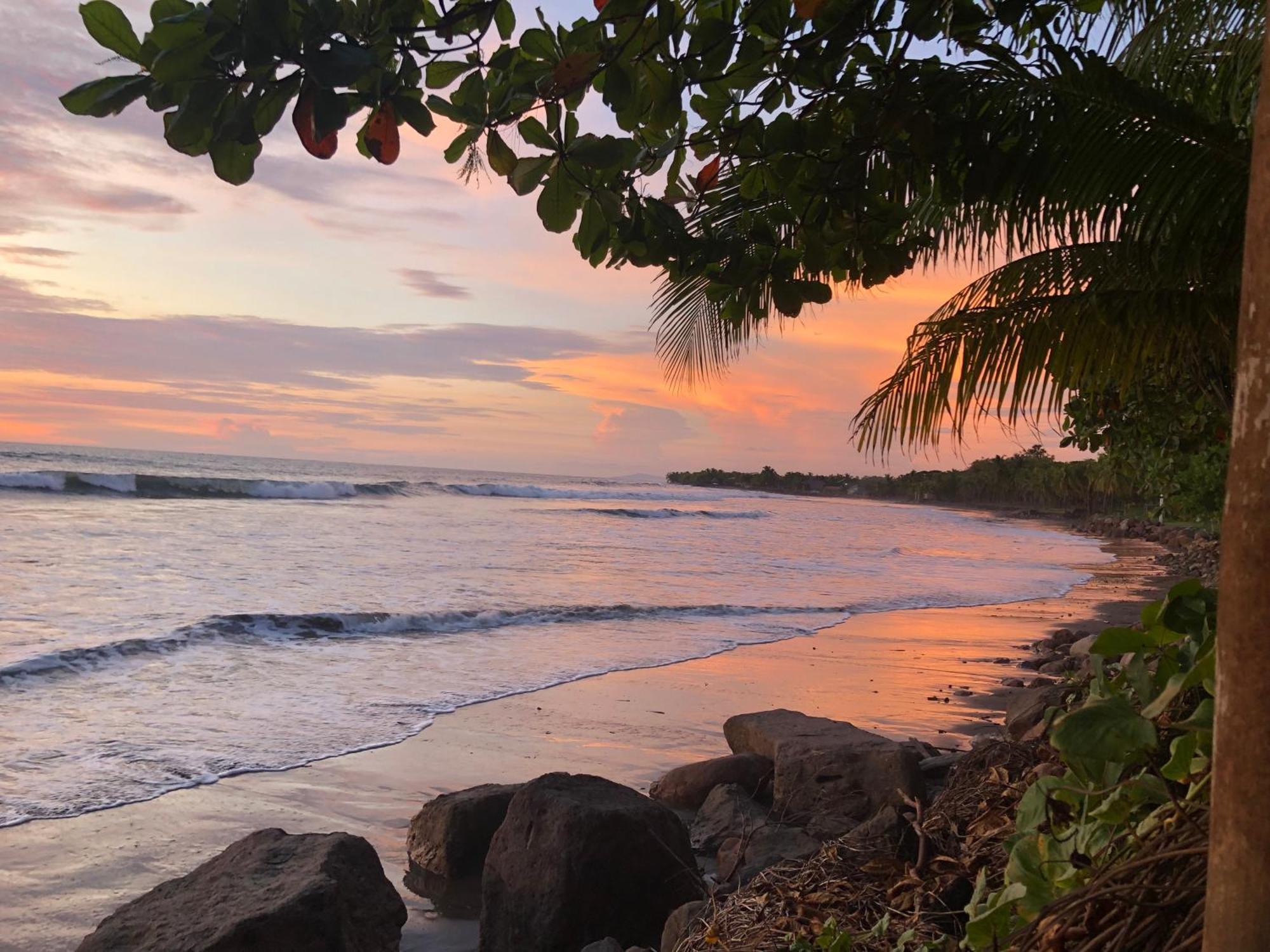 El Marabu Chill'N Surf Bed and Breakfast Aposentillo Buitenkant foto